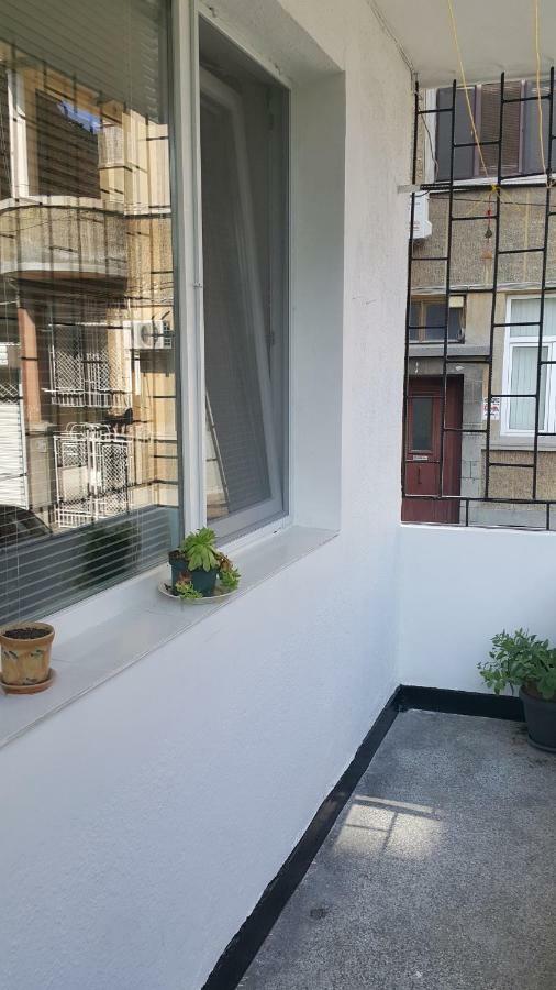 Super Center-Huge 2 Bedrooms Apartment Бургас Экстерьер фото